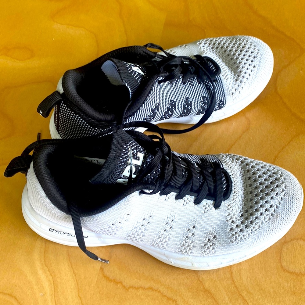 APL black and white sneakers size 8 in good, well-cared-for used condition.